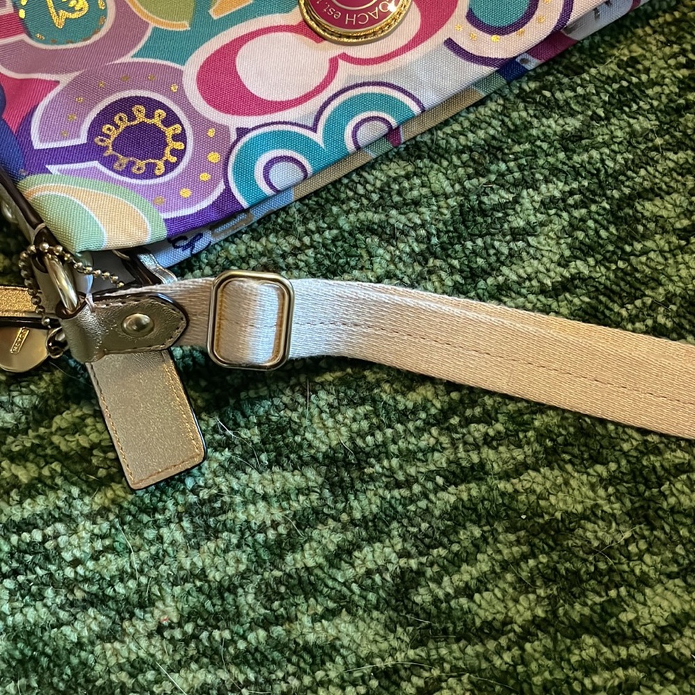 Coach Pop ‘C’ Grafitti Crossbody Bag - Picture 4 of 5